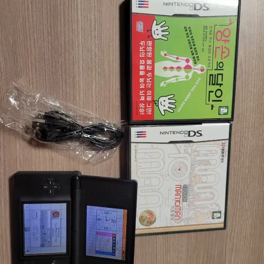 닌텐도ds dslite 청색 펜슬 충전기 팩3개 일괄 팔아요.