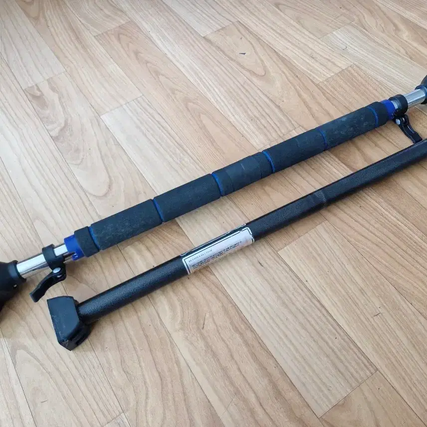 あご掛けドアフレーム鉄棒家庭用運動器具2個