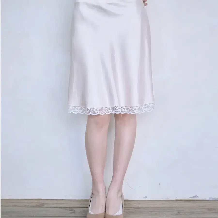 레이즈미야 클레어 레이스 미디 스커트 PEACH PINK