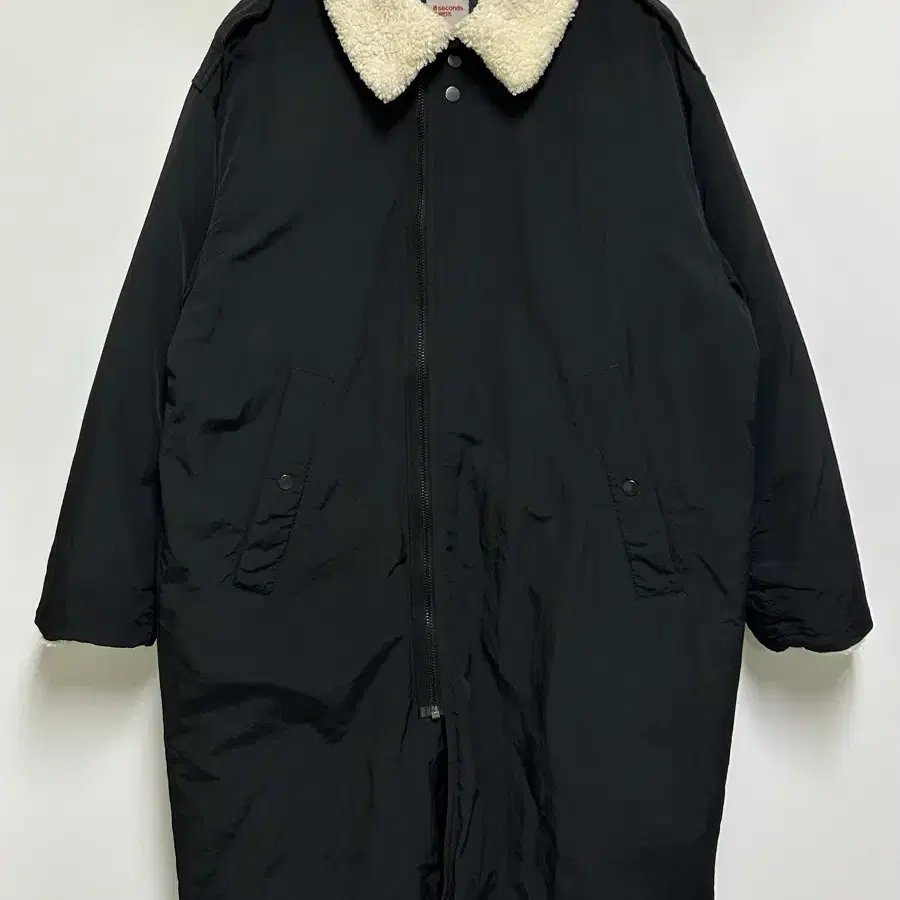 [여자 95 (L)]에잇세컨즈 블랙 부클 롱 패딩 점퍼