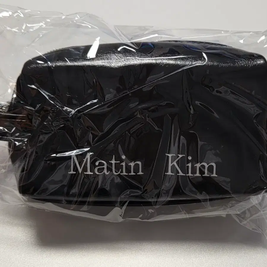 라네즈 마뗑킴 파우치 미개봉 새제품