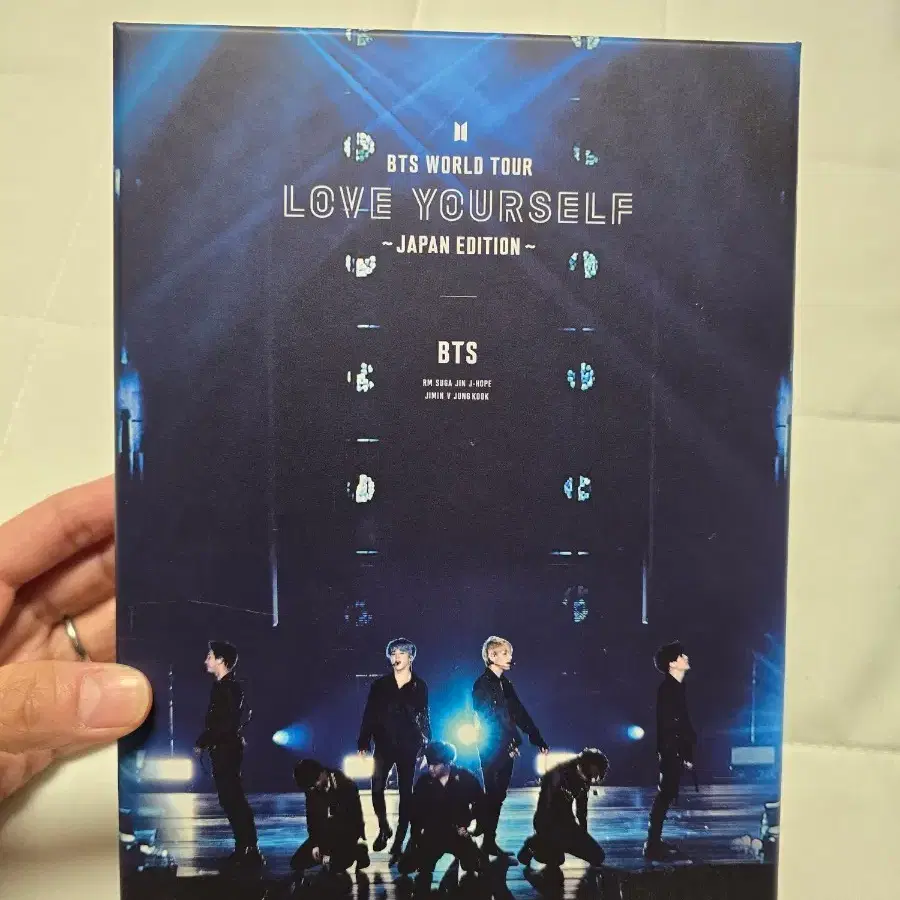 방탄 러브유어셀프 투어 재팬에디션