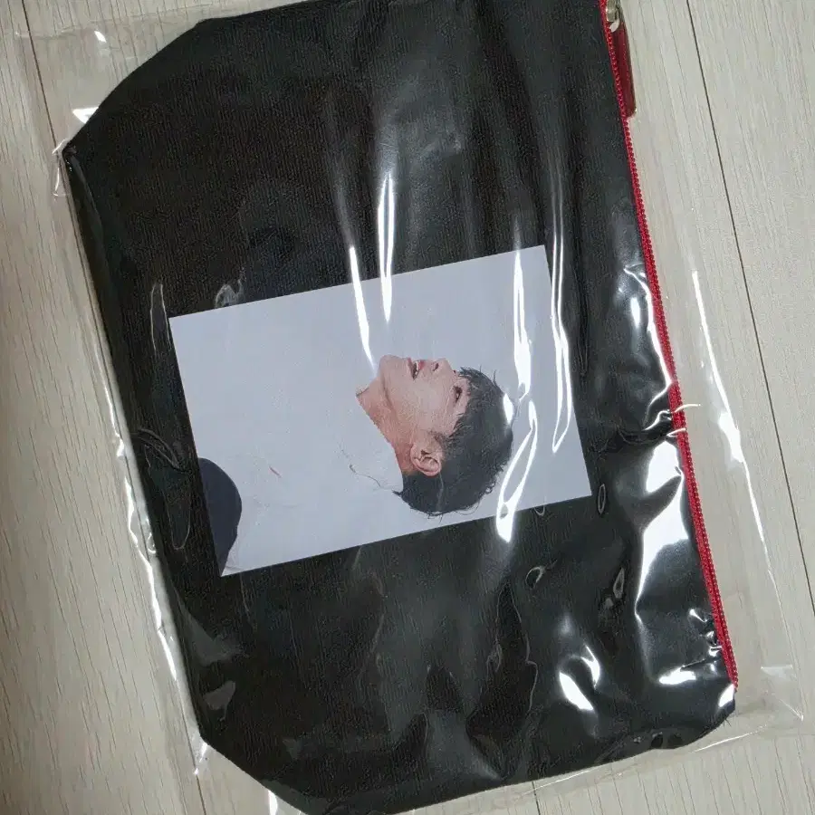 휘성 파우치