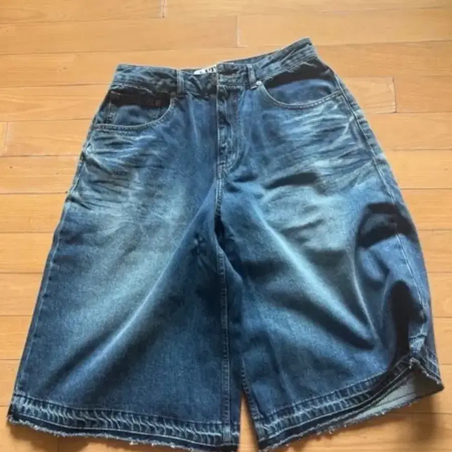 세터 가봉 데님 버뮤다팬츠