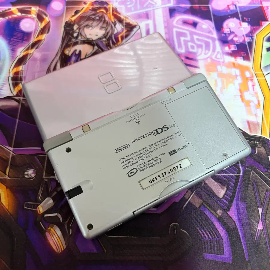 닌텐도 DS LITE 실버 게임기