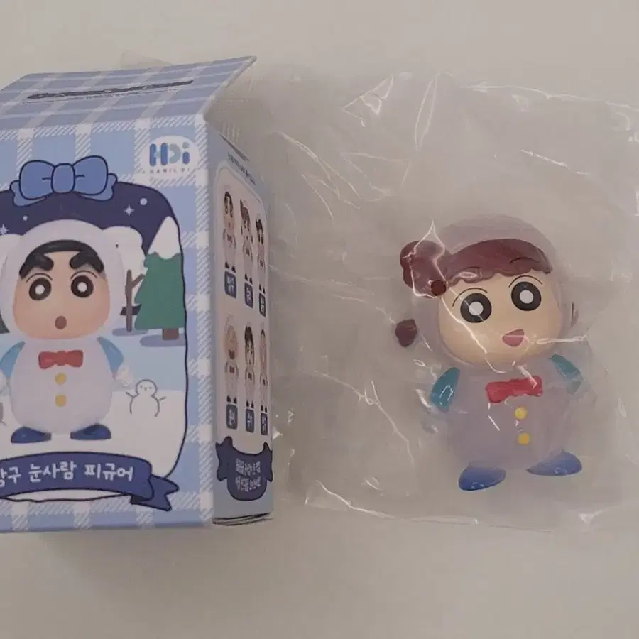 짱구 눈사람 피규어 유리
