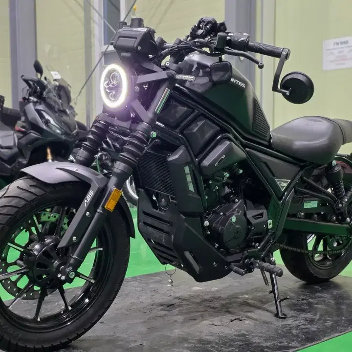 울프125C (2025) 3