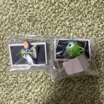 픽사 비밀 전시회 3D 아트 버즈 마이크