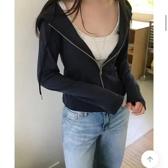 틸트 브랜디 무지 데일리 슬림핏 긴팔 후드 집업 네이비