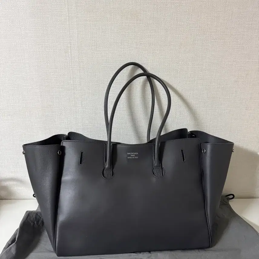 발렌시아가 벨에어 캐리올 미디엄 그레이 사진 3