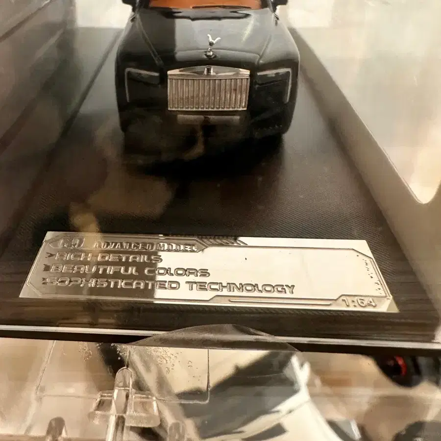 1:64 GJ 롤스로이스 컬리넌 블랙