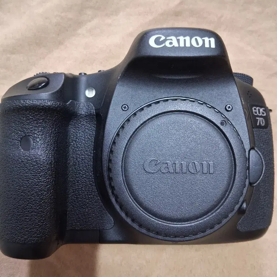 캐논 EOS 7D DSLR 카메라