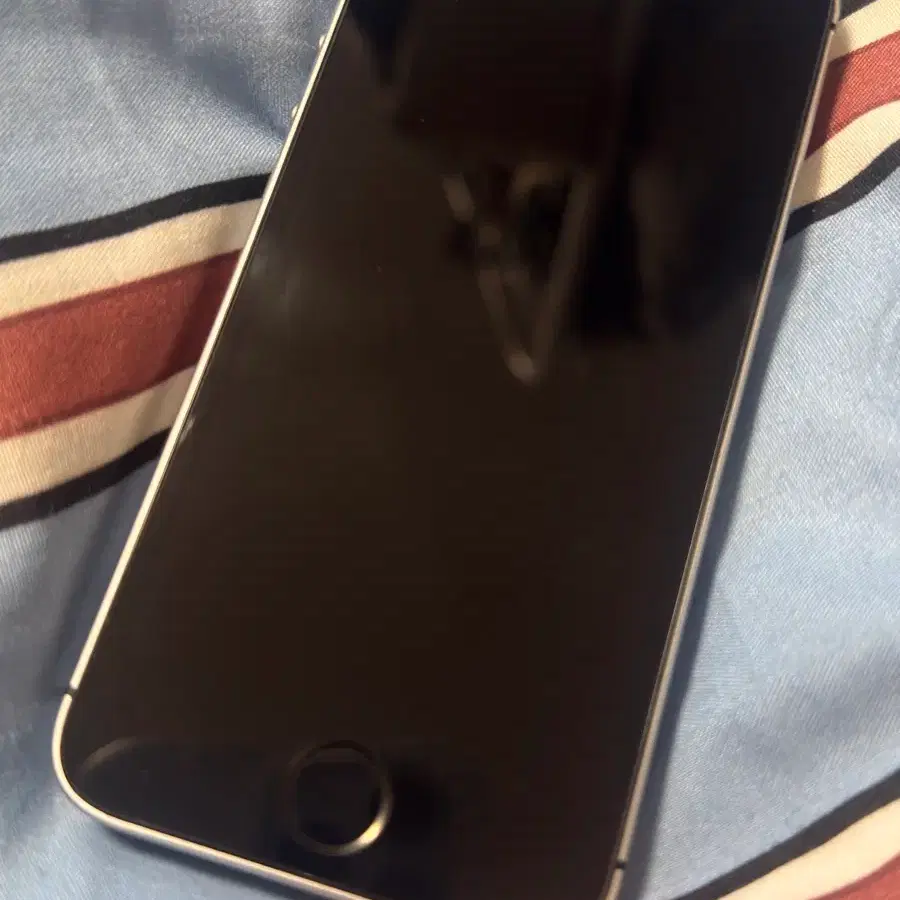 iphone se 아이폰 se 1세대 128G 카메라 무음 배터리 98%