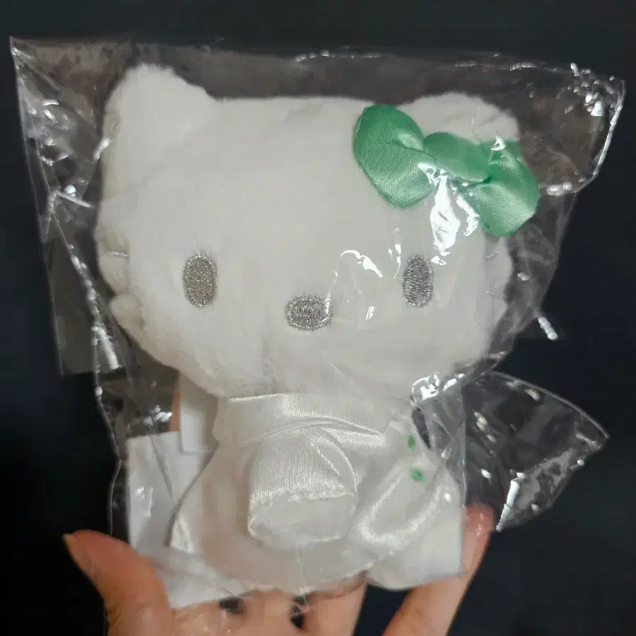 산리오 헬로키티 인형 키링 파우치