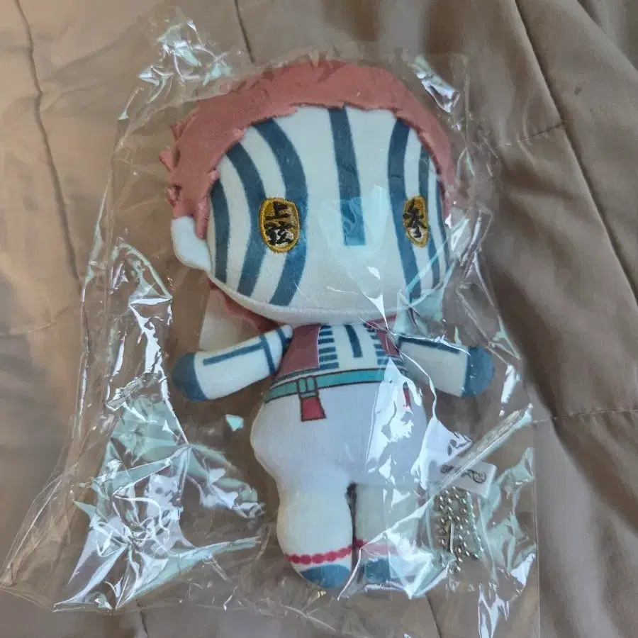 아카자 유라후와 누이