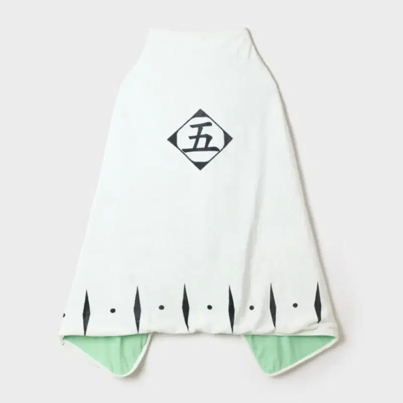 스파오 블리치 대장 하오리 담요 화이트 미개봉