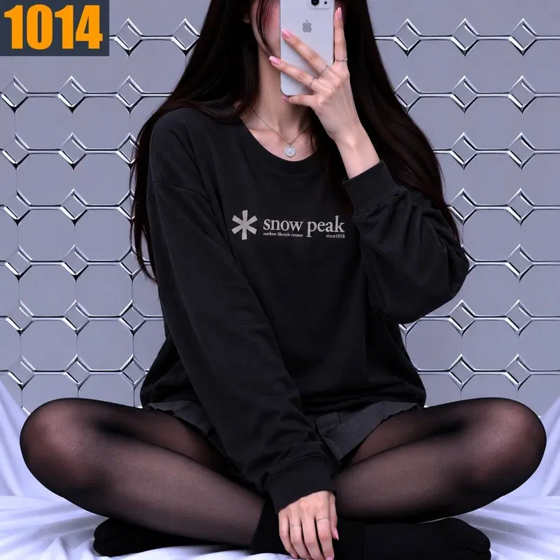 85 SNOW PEAK 스노우피크 워시드블랙 프론트 로고 라운드 긴팔 티셔츠 XS