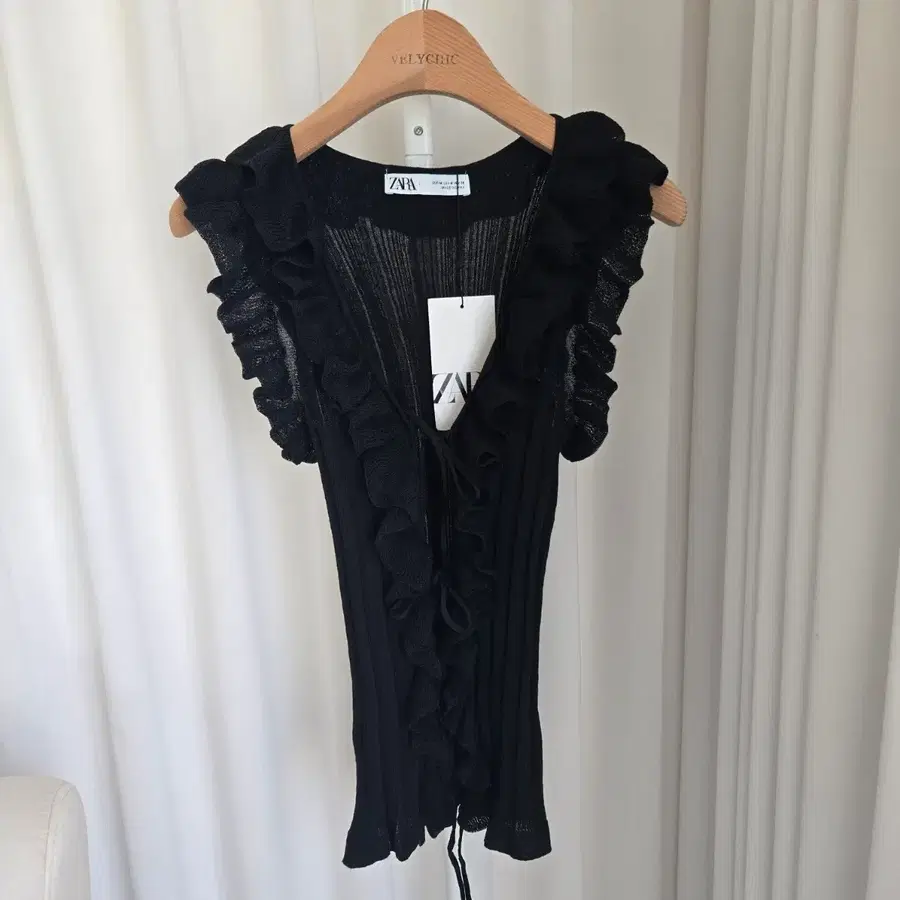 [새상품] 자라(ZARA) 러플 골지 니트 베스트