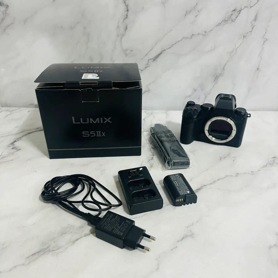 파나소닉 루믹스 DC-S5M2X 바디