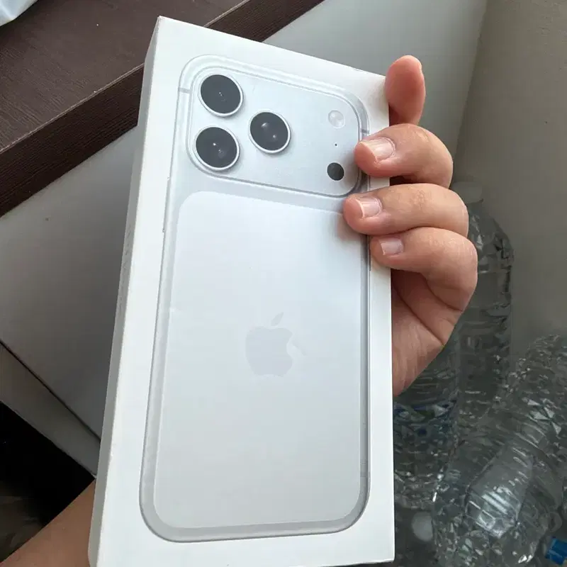 아이폰 17 프로 256GB (풀박스 / 배터리 98%) 판매합니다. 원하시는곳거래가능