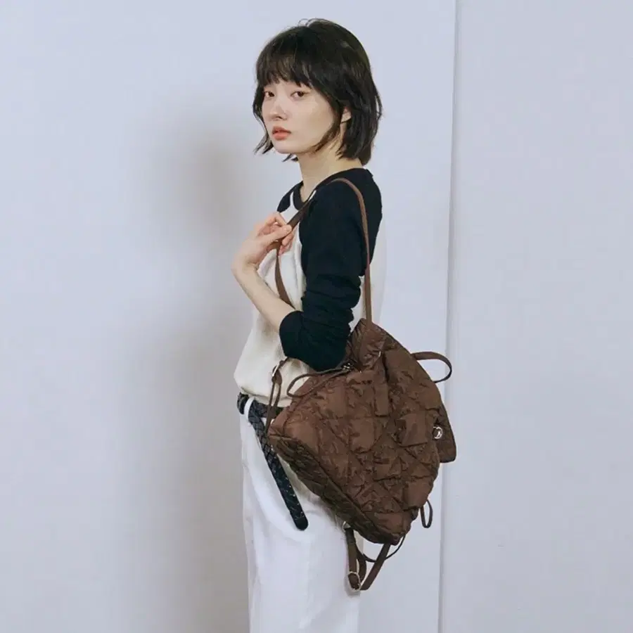 칼린 데이프 백팩 다크 브라운