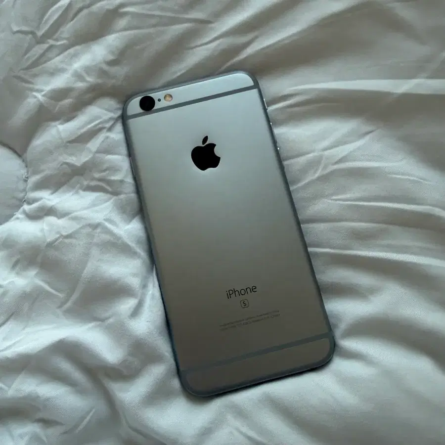 아이폰 6s 32GB 스페이스그레이 배터리 100% 상태 좋음