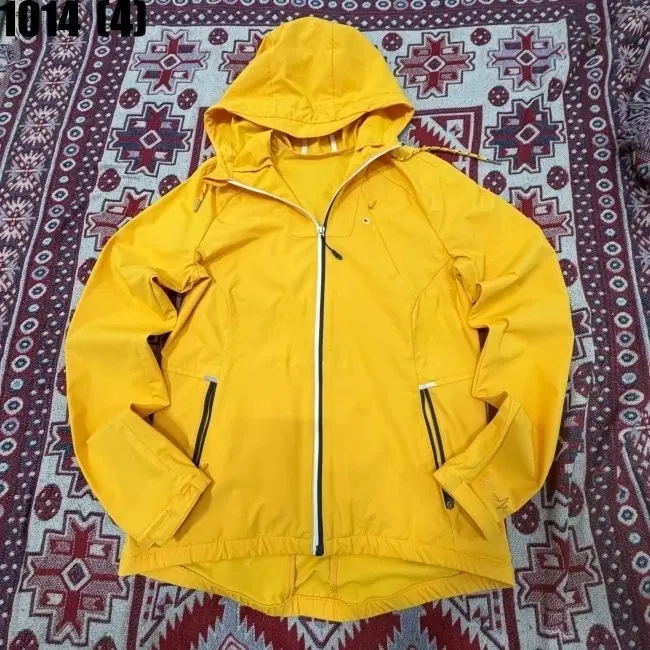 노란색 바람막이 후드 점퍼 M 1014
