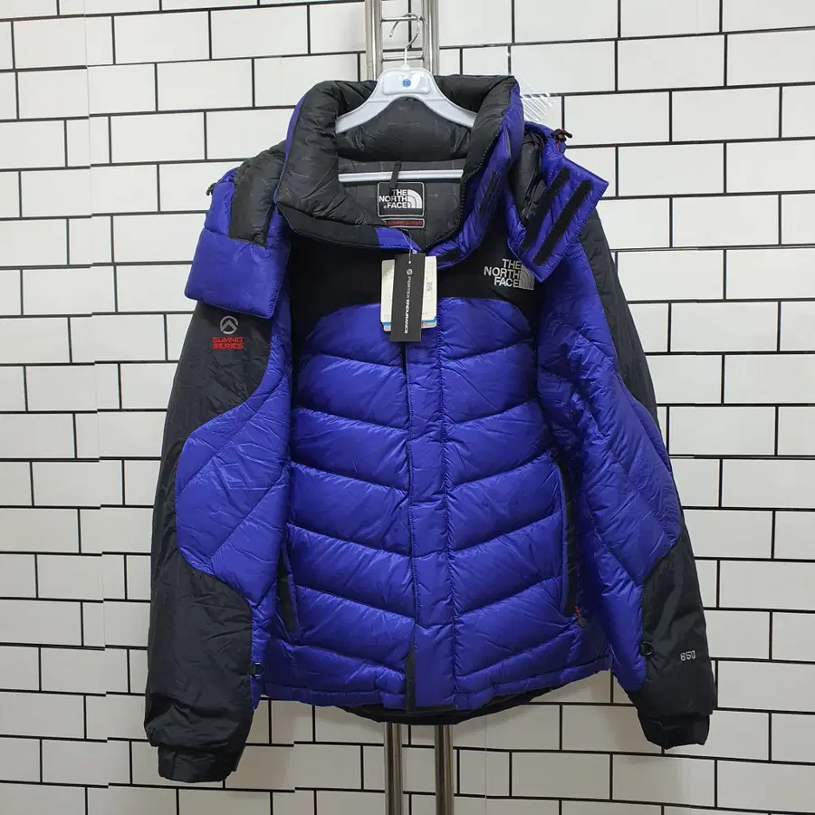 -100 노스페이스 써밋 850 패딩 L