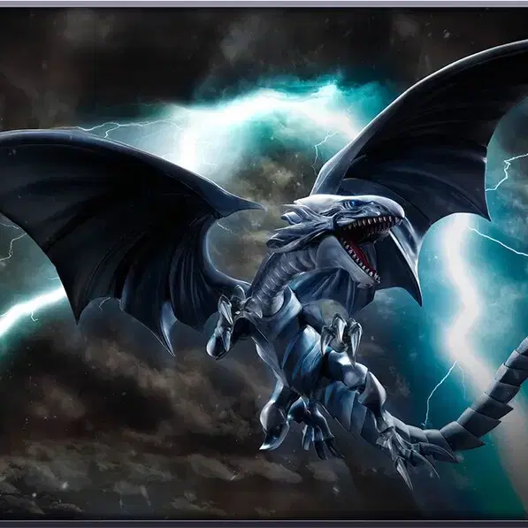 [미개봉]유희왕 S.H.MonsterArts 푸른눈의백룡 피규어
