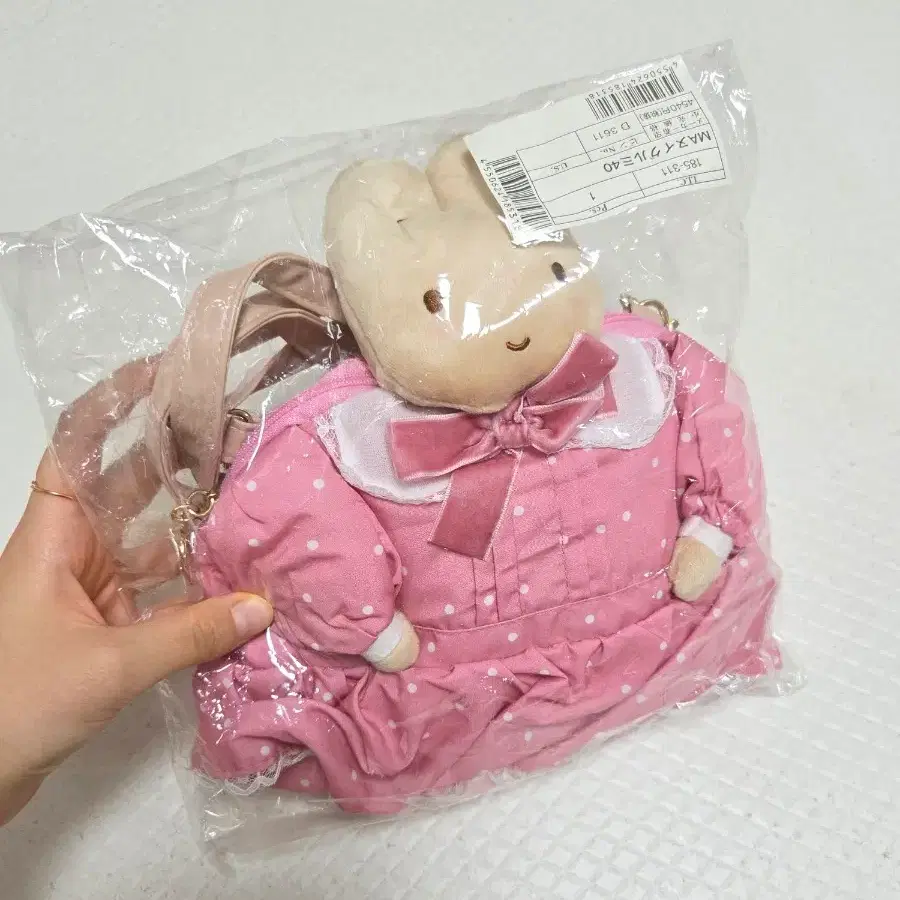 산리오 마론크림 포쉐트 가방