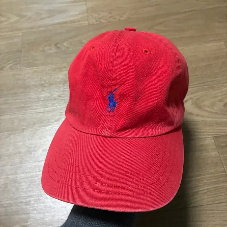 폴로 볼캡 레드 가죽 스트랩