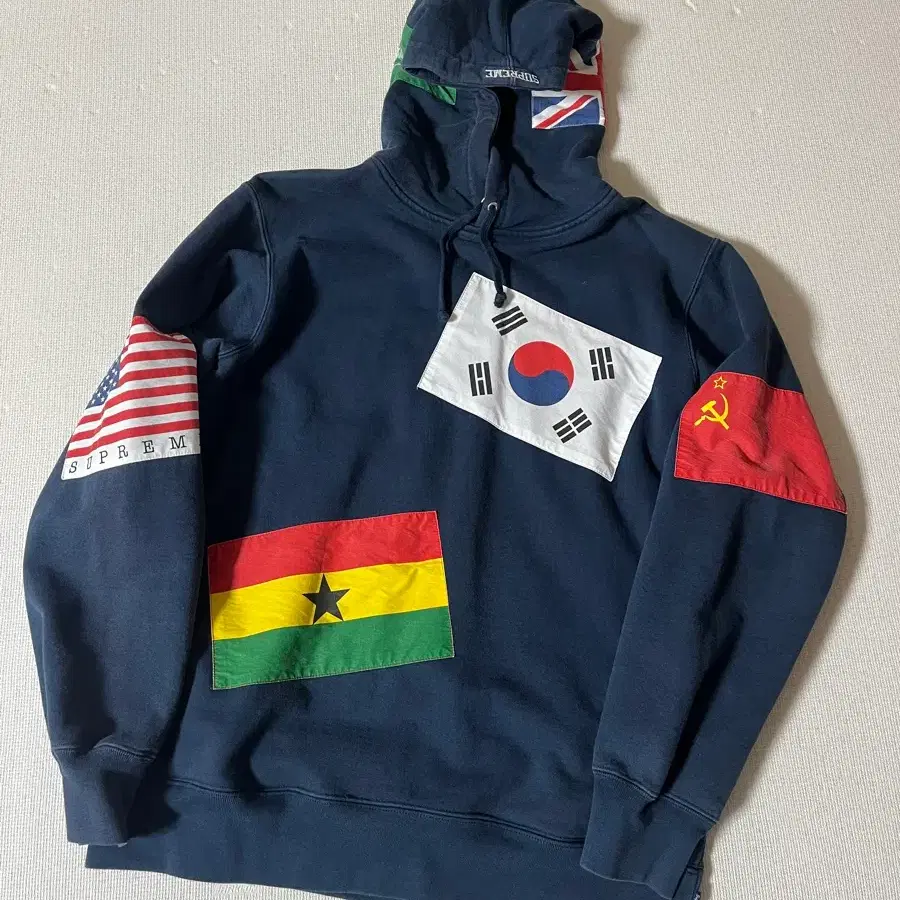 슈프림 만국기 후드티 L