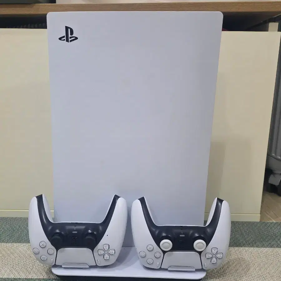플스5