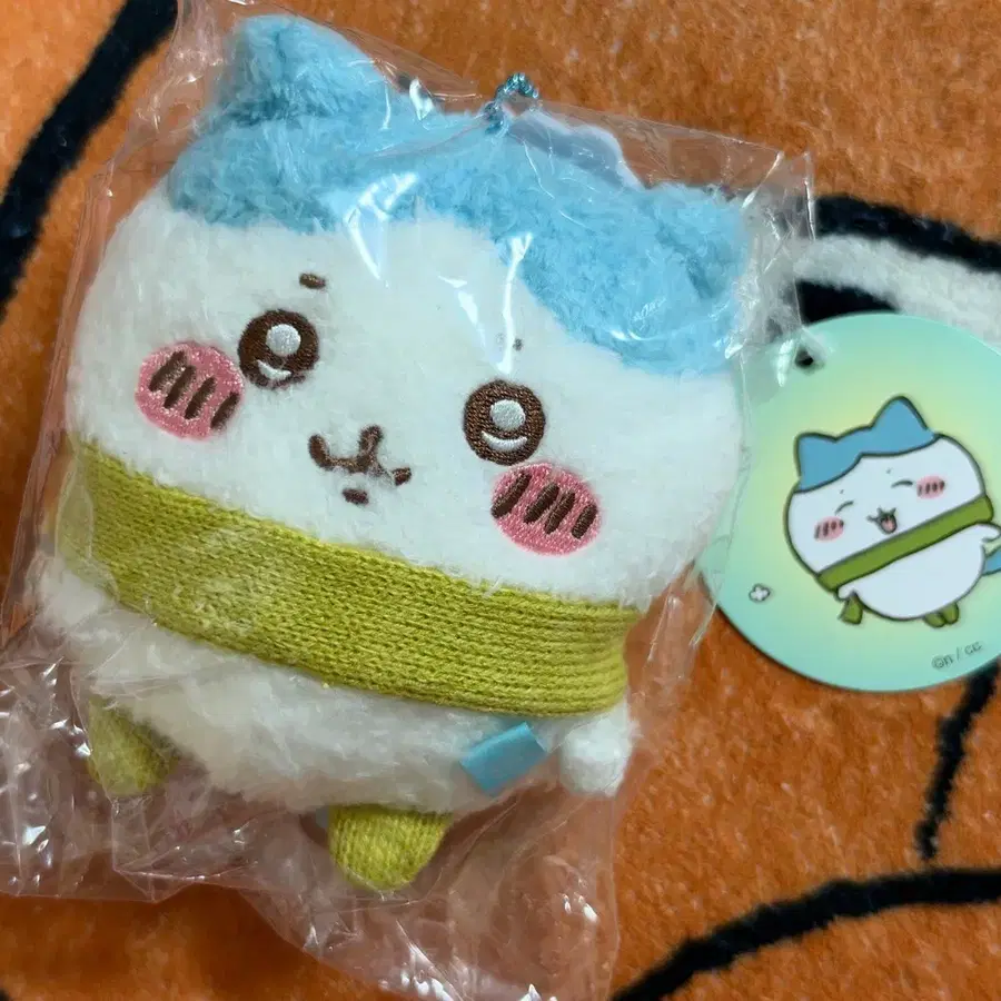 먼작귀 치이카와 포근한 목도리 하치와레 마스코트