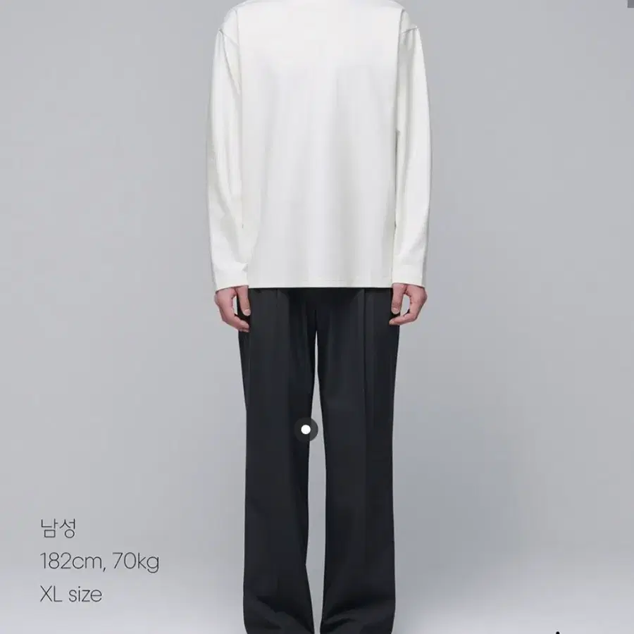 무신사 폰테 모크 넥 목폴라 티셔츠 새옷 저렴하게 급처합니다