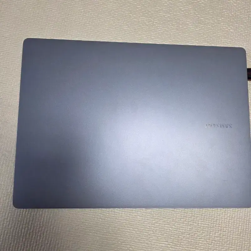 단순개봉급 14인치 갤럭시 북4프로 울트라5 16램 SSD 512GB