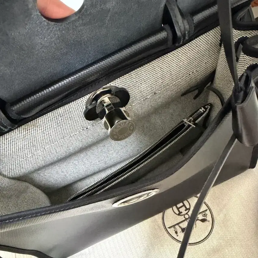 에르메스 에르백 31 코팅블랙 정품 사진 3