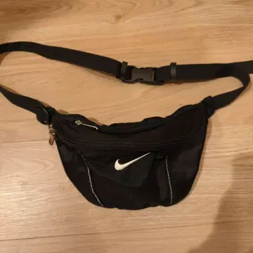 90s NIKE 바디백 웨이스트 파우치 블랙 실버 택