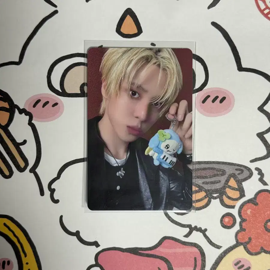 ATEEZ 에이티즈 윤호 마이티즈 인형포카