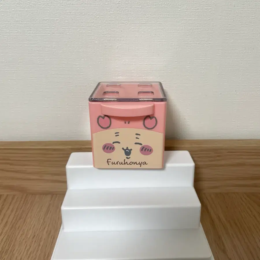 치이카와 먼작귀 카니 큐케이스 미니 수납함