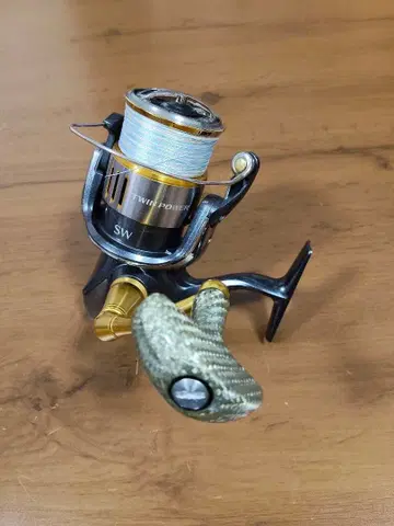 SHIMANO TWIN POWER SW4000XG-B 본체