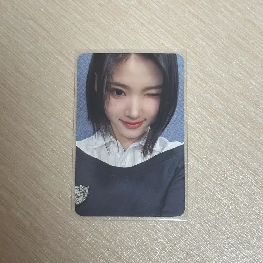 하츠투하츠 하투하 지우 더체이스 포카 포토카드 예판 특전 럭드