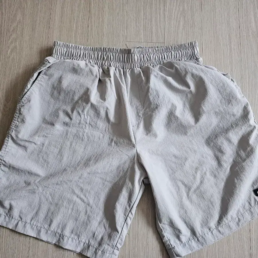 안 입는 옷 일괄 판매합니다.