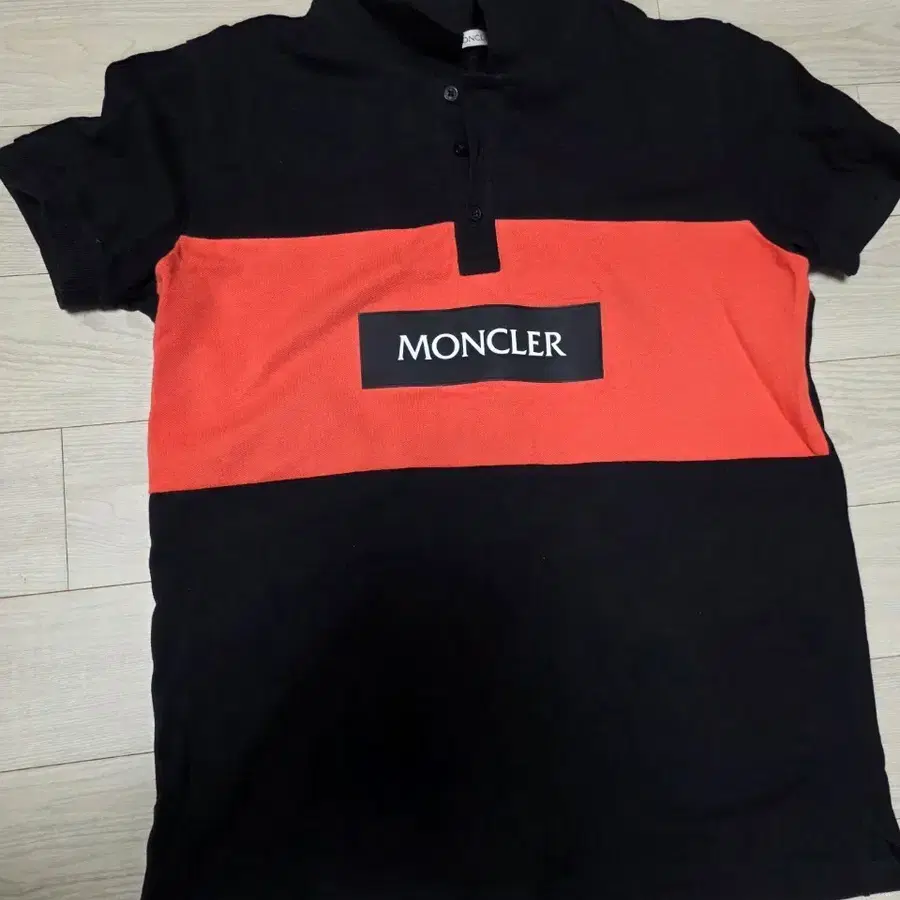 몽클레어 반팔 카라티 블랙 오렌지