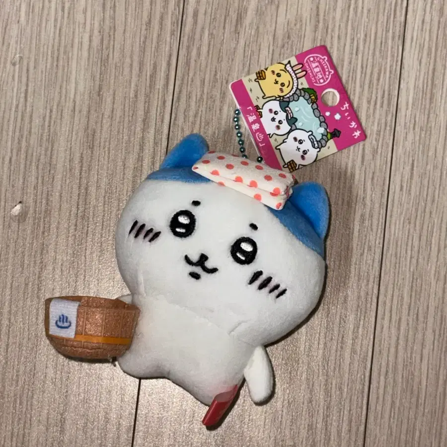 먼작귀 치이카와 온천 마스코트 키링 인형 하치와레