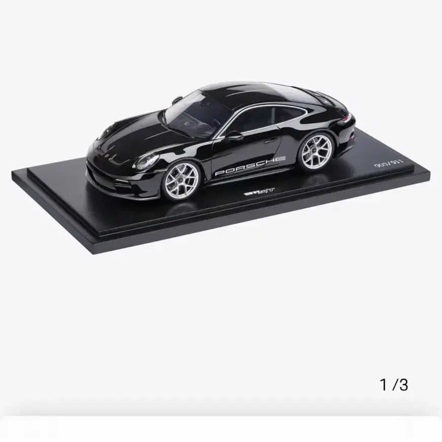 Spark 포르쉐 911 S/T 블랙 1:18 스케일 한정판