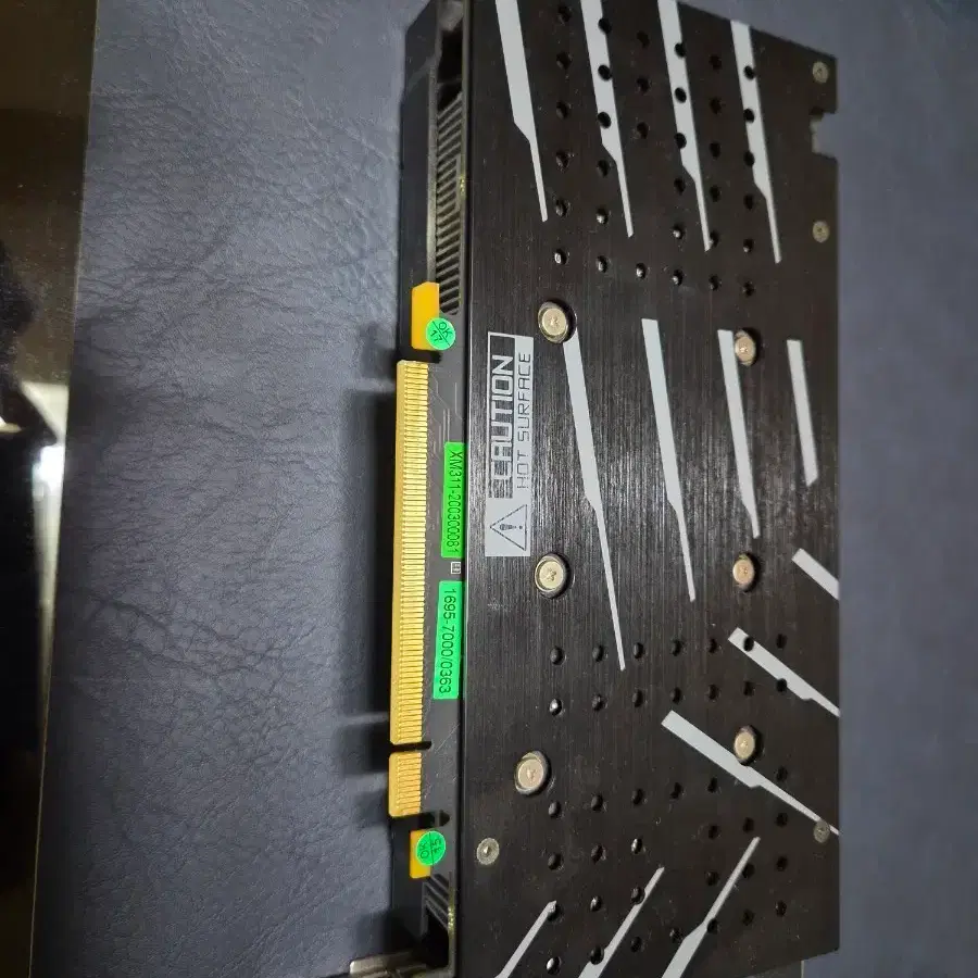 갤럭시 GALAX 지포스 RTX 2060 BLACK D D6 6GB