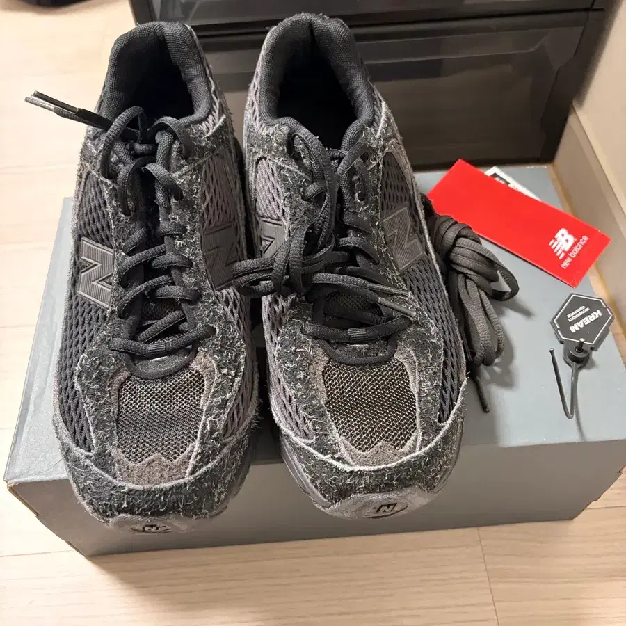 뉴발란스 엑슬림 509 블랙 캐슬 그레이 255