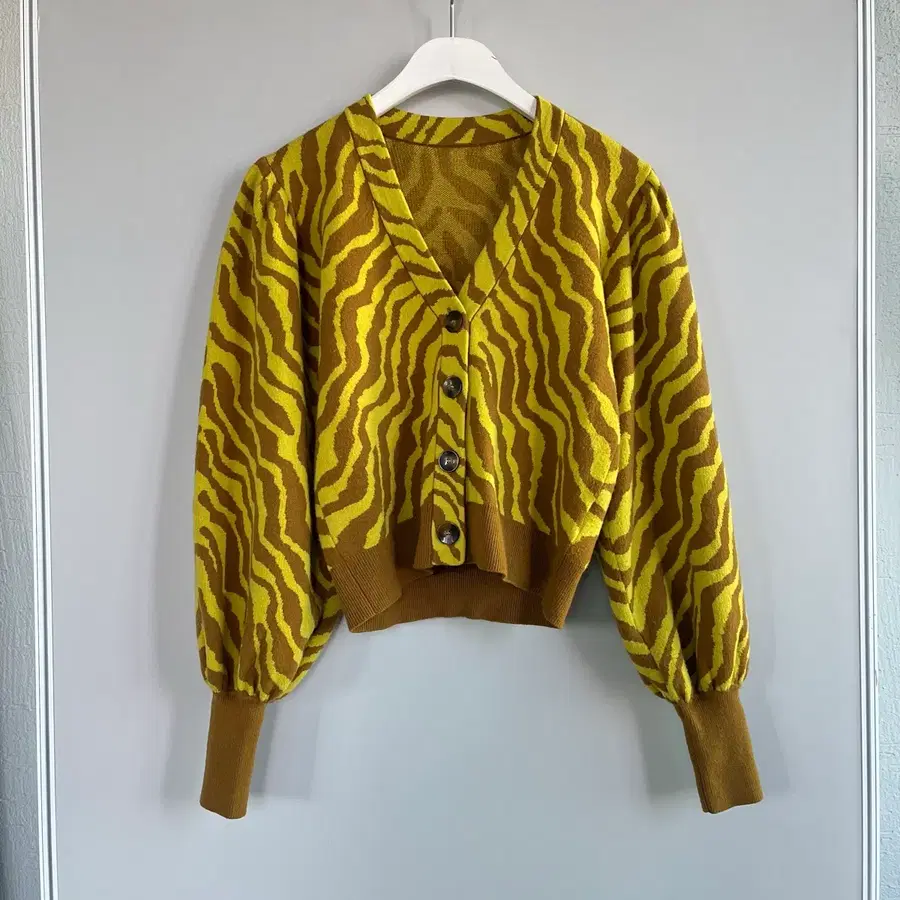 Ulla Johnson 울라존슨 100% 메리노울 지브라 퍼프 가디건 -1013
