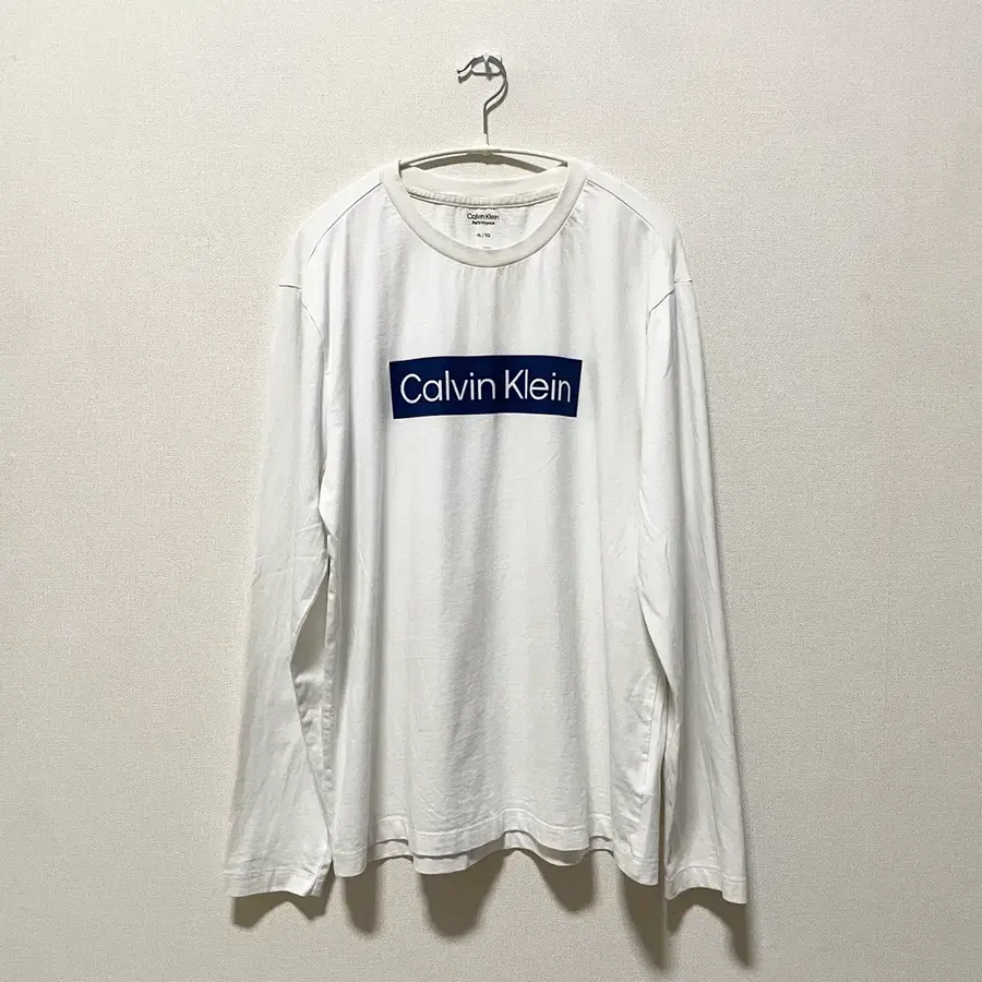 캘빈클라인 긴팔
